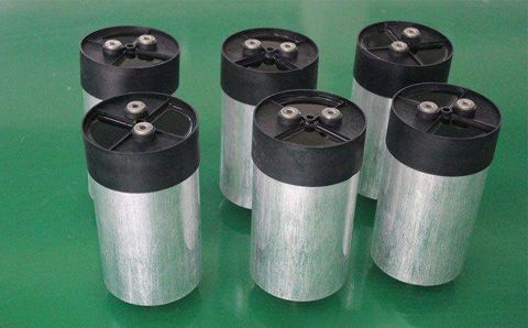 補(bǔ)償電容器共補(bǔ)和分補(bǔ)是什么意思？